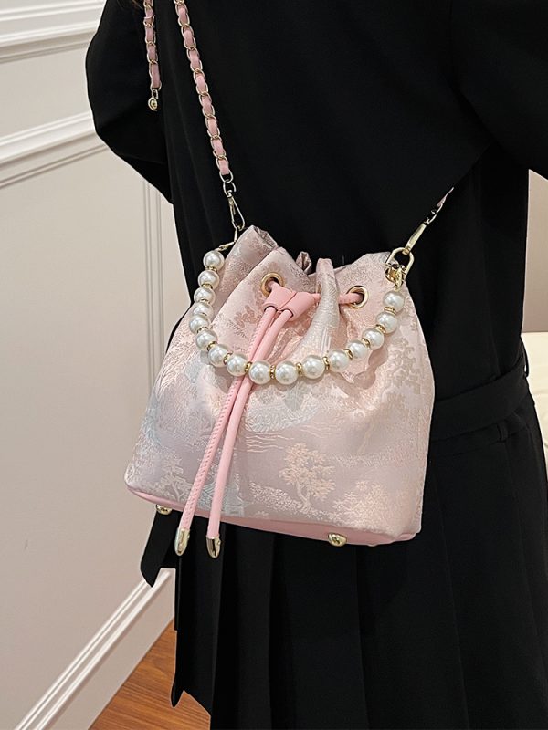 Chinese-Style Women's Shoulder Bag 2025, Trendy Crossbody Bucket Bag, Summer Niche Fashion Accessory, Vintage National Wind Design
