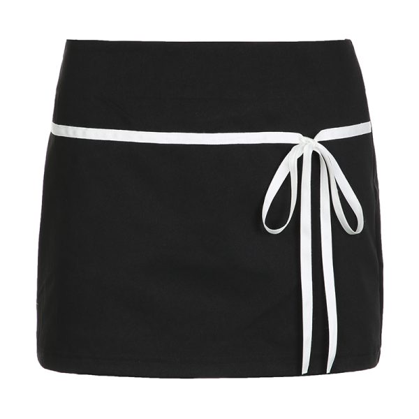 Color-Blocking Black Mini Skirt for Women - Low-Waist, Slim-Fit Korean Style Pencil Skirt, Minimalist Design