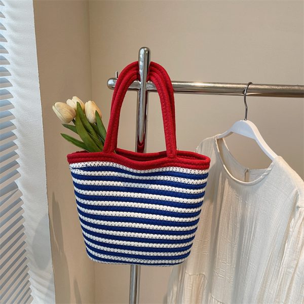 Color-Blocking Striped Woven Shoulder Bag for Women - Versatile Summer 2025 Beach Bucket Bag