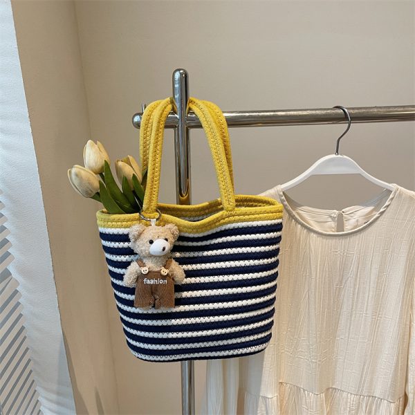 Color-Blocking Striped Woven Shoulder Bag for Women - Versatile Summer 2025 Beach Bucket Bag