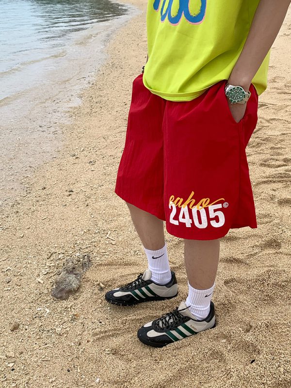 Custom American Letter Print Beach Shorts for Men and Women - Colorful Dopamine Sports Casual Loose Five-Point Shorts