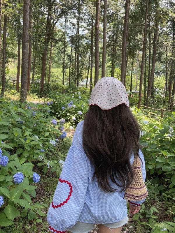 Custom Checkered Lantern Sleeve Vacation Shirt with Heart Pocket - Australian Style, Trendy Strap Design for Summer Fashion