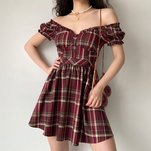 Cute Retro V-Neck Puff Sleeve Plaid Dress for Women - High Waist Flared A-Line Skirt, Age-Reducing 90s Inspired Fashion