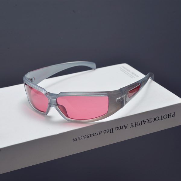 Cyberpunk Futuristic Tech-Style Sunglasses for Men and Women, Retro Millennial Streetwear Cycling Eyewear