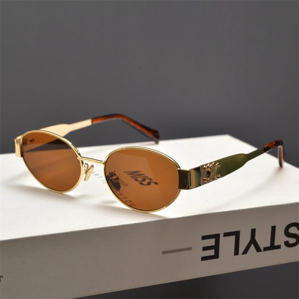Cyberpunk Oval Metal Letter Sunglasses for Women - High-End Korean Style Retro Hip-Hop Eyewear - European & American Fashion