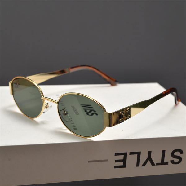 Cyberpunk Oval Metal Letter Sunglasses for Women - High-End Korean Style Retro Hip-Hop Eyewear - European & American Fashion