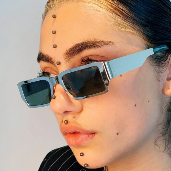 Cyberpunk Rectangular Sunglasses for Men & Women - Trendy Hip-Hop & European-American Style, Ideal for Round Faces