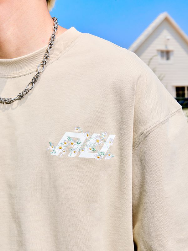 Daisy Embroidered Letter Short Sleeve T-Shirt for Couples - Vintage 90s Unisex Summer Style