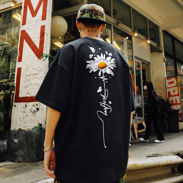 Daisy Print Short Sleeve T-Shirt for Men and Women - 2025 Summer American Streetwear, Trendy Couple Tee, Y2K Style