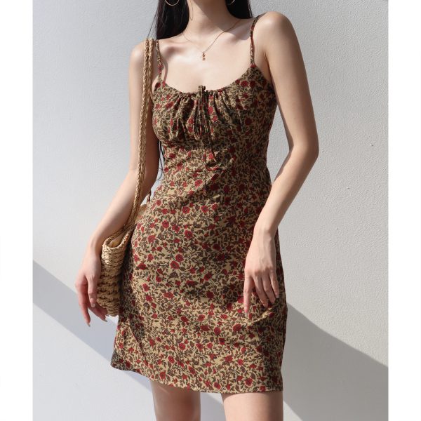 Dark Green Low-Cut Fitted Spaghetti Strap A-Line Dress with French Oil Painting Girl Design - Sexy Slimming Style