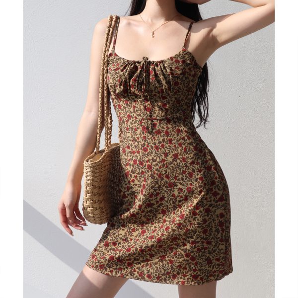 Dark Green Low-Cut Fitted Spaghetti Strap A-Line Dress with French Oil Painting Girl Design - Sexy Slimming Style