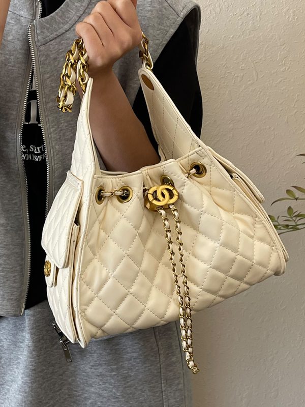 Diamond-Pattern Chain Small Bucket Bag - Trendy 2025 Summer Women's Drawstring Shoulder Bag with Large Capacity