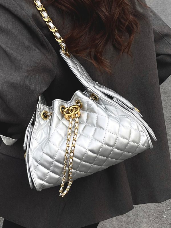 Diamond-Pattern Chain Small Bucket Bag - Trendy 2025 Summer Women's Drawstring Shoulder Bag with Large Capacity