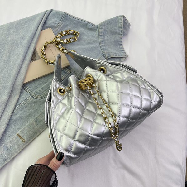 Diamond-Pattern Chain Small Bucket Bag - Trendy 2025 Summer Women's Drawstring Shoulder Bag with Large Capacity