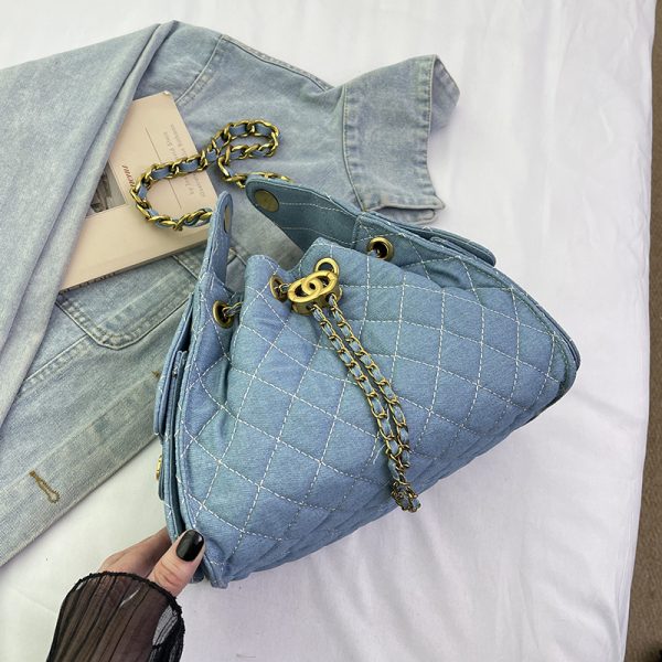 Diamond-Pattern Chain Small Bucket Bag - Trendy 2025 Summer Women's Drawstring Shoulder Bag with Large Capacity