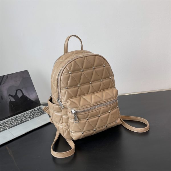 Diamond-Shaped Large Capacity Backpack for Women - Minimalist High-End Style, Fashionable Versatile School Bag for Spring/Summer 2025