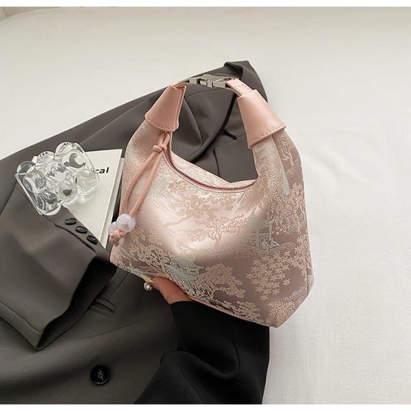 Embroidered Chinese Style Underarm Bag for Women - High-End Single Shoulder Crossbody Bag for Summer 2025
