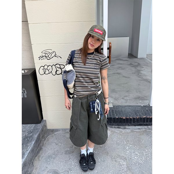 Embroidered Striped Short-Sleeve T-Shirt for Men and Women - Casual American Style Summer Couple Top with Round Neck