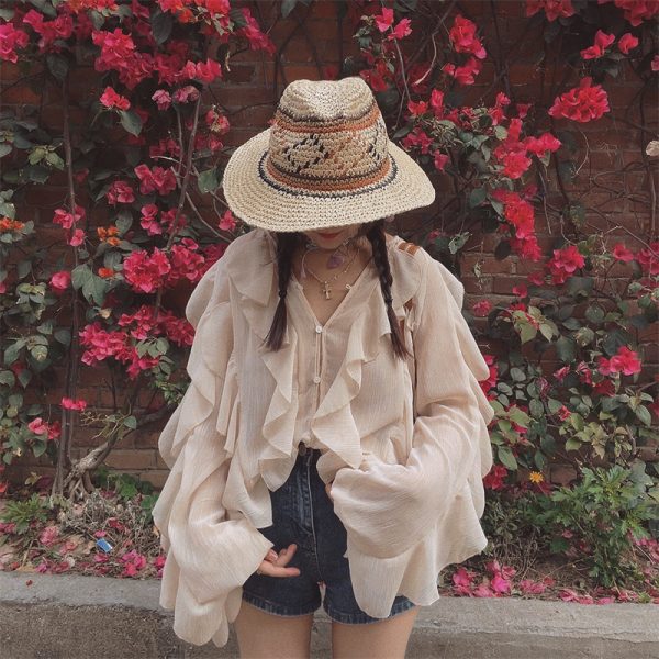 Ethereal French Style Lantern Sleeve Long Sleeve Shirt Top with Lace Trim for Spring and Summer Vacation Fashion