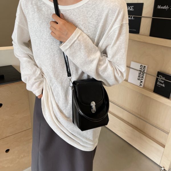 Exquisite Summer Tote Bag for Women 2025 - High-End Silver Crossbody Handbag & Mobile Phone Bag
