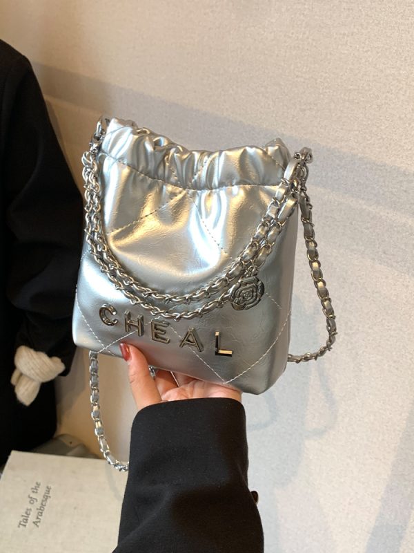 Fashionable Small Bucket Bag for Women - 2025 Spring/Summer Collection, High-End Diamond Pattern, Versatile Crossbody Shoulder Bag