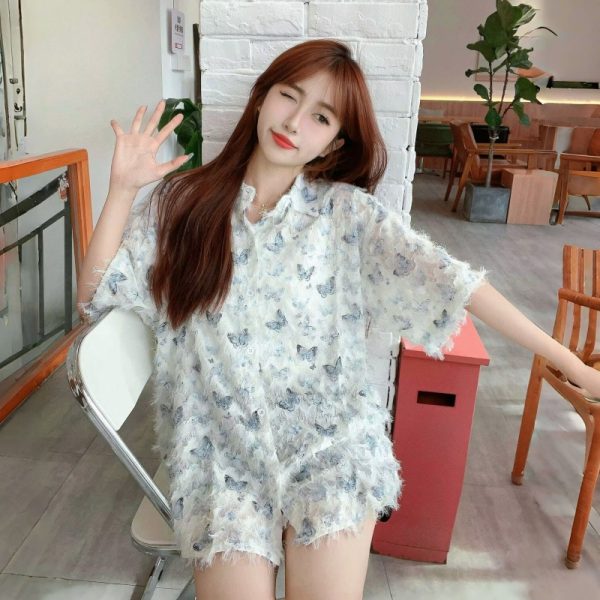 Floral Hawaiian Beach Shirt for Women, Printed Short-Sleeve Top with 3D Tassels, Loose Fit Trendy Summer Style