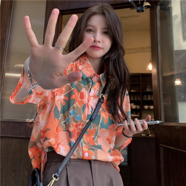 Floral Hawaiian Short Sleeve Shirt for Women - Retro Loose Top in Hong Kong Style - Trendy Fairy Girl Aesthetic