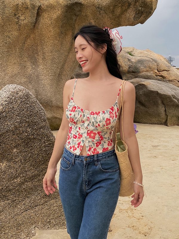 Floral Print Spaghetti Strap Dress, Slim Fit, Flattering French Style, Perfect for Summer, 90s Inspired Fashion