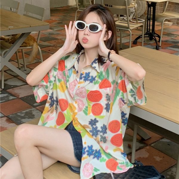 Floral Short-Sleeve Shirt for Girls, Hawaiian Vacation Beach Top, Retro Hong Kong Style Loose Fit, Summer Fashion Essential