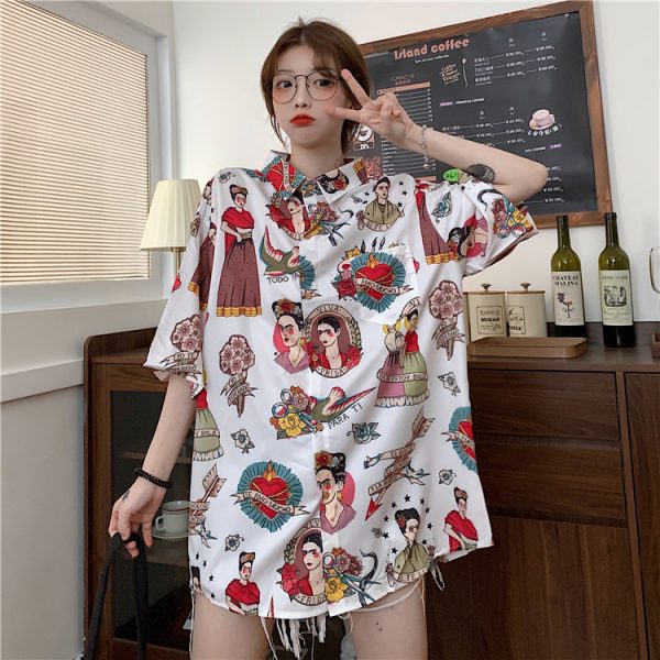 Floral Short Sleeve Shirt for Women - Hawaiian Beach Top, Retro Hong Kong Style, Loose Fit, Summer Fashion Essential