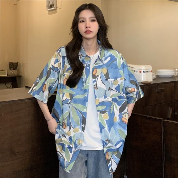 Floral Short Sleeve Shirt for Women - Retro Hong Kong Style Loose Beach Top, Summer Fashion, Trendy Half-Sleeve Design