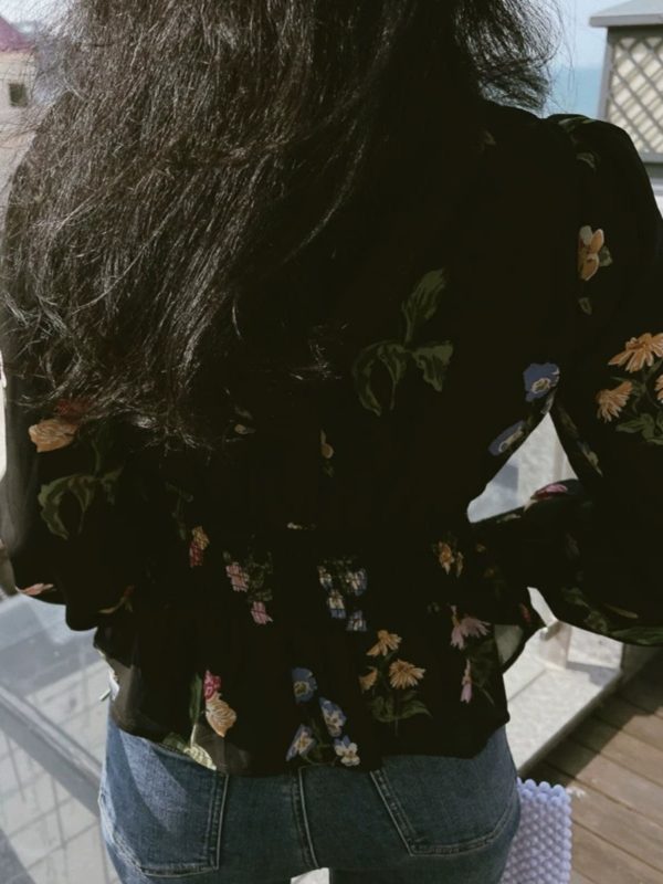 Floral Square Neck Lantern Sleeve Shirt - Vintage-Inspired Paper Doll Top for Spring Summer Vacation - Waist-Cinching Style