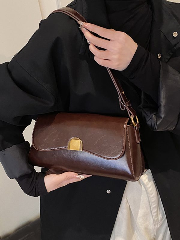 French Retro Oil Wax Leather Underarm Bag for Women - Spring/Summer 2025 Small Shoulder Crossbody Bag, Niche Fashion Accessory