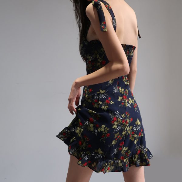 French-Style Black Floral Spaghetti Strap Dress with Vintage Lace-Up, High-Waisted A-Line Design for Women â€“ Chic Summer Fashion