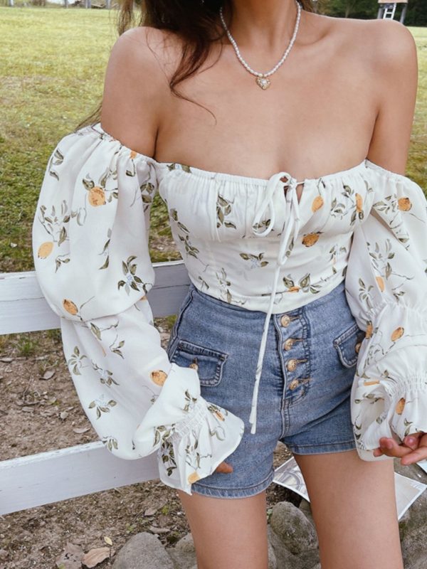 French Vintage Floral Shirt with Square Neck and Lantern Sleeves, Waist-Cinching Short Design for Spring/Summer 2025 Fashion