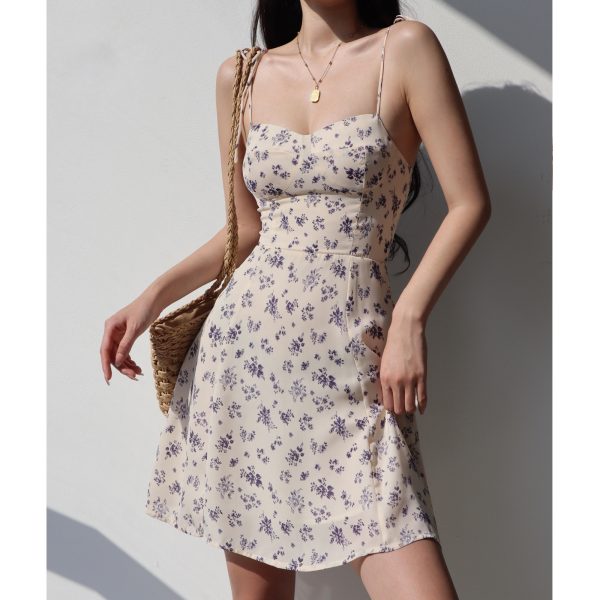 French Vintage Floral Spaghetti Strap Dress - Slim Fit A-Line for Vacation Style, Fresh 90s-Inspired Look