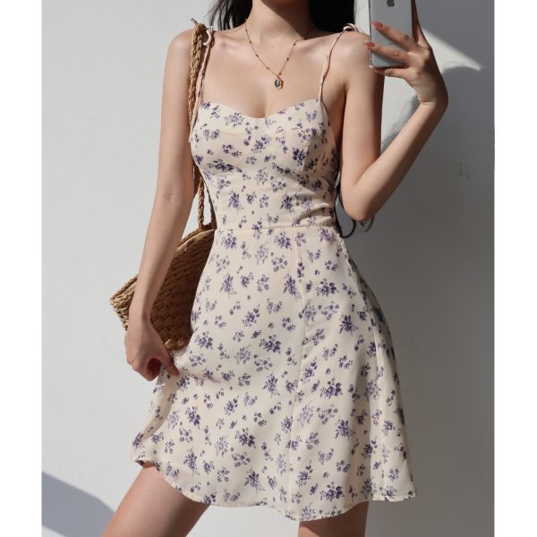 French Vintage Floral Spaghetti Strap Dress - Slim Fit A-Line for Vacation Style, Fresh 90s-Inspired Look