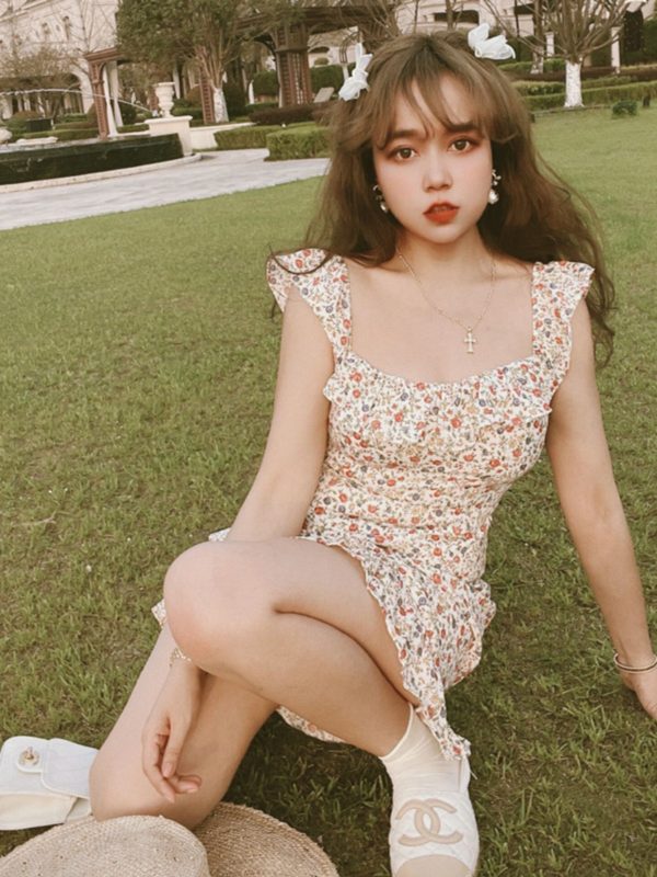 French Vintage Ruffled Big Collar Floral Dress for Women - Handmade Spring/Summer 2025, Trendy 90s Style