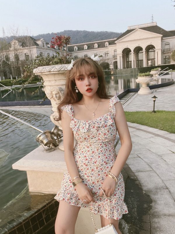 French Vintage Ruffled Big Collar Floral Dress for Women - Handmade Spring/Summer 2025, Trendy 90s Style