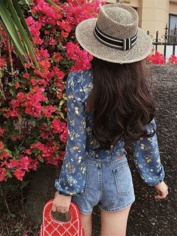 French Vintage V-Neck Puff Sleeve Ultra Slimming Long Sleeve Blouse - Chiffon Shirt for Vacation - Spring/Summer 2025 Fashion