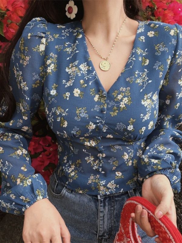 French Vintage V-Neck Puff Sleeve Ultra Slimming Long Sleeve Blouse - Chiffon Shirt for Vacation - Spring/Summer 2025 Fashion