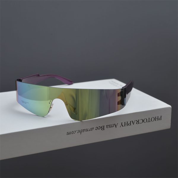 Futuristic Cyberpunk Frameless One-Piece Sunglasses for Trendy Boys and Girls - Ideal for Street Photography and Riding.