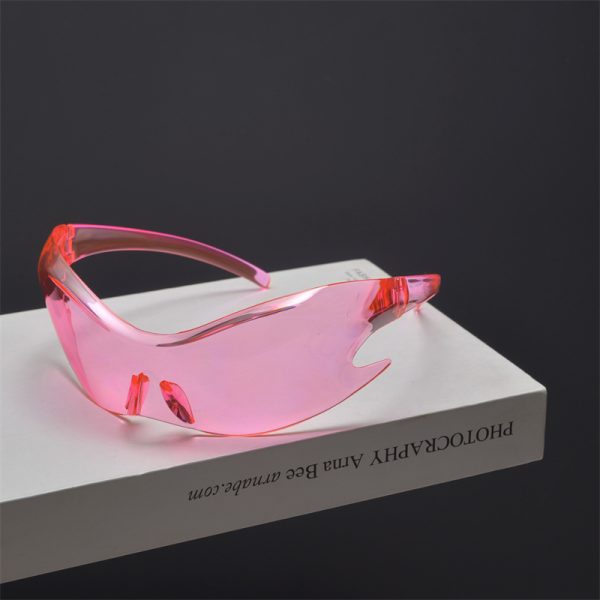 Futuristic Cyberpunk Unisex Retro Street Photography Sunglasses - Quirky Exaggerated Style for Bold Fashion Statements