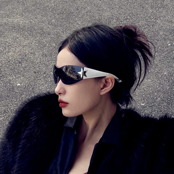 Futuristic Frameless One-Piece Wind Sunglasses for Men and Women, Trendy for Cycling, Hip-Hop, and Partying