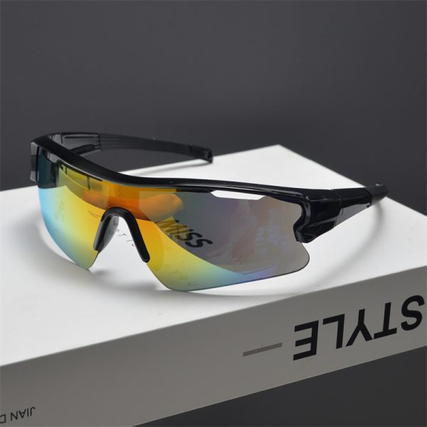 Futuristic Oversized Cycling Sunglasses for Men and Women, Windproof Colorful Trendy Outdoor Climbing and Skiing Gear