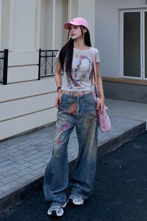 Graffiti Painted Wide Leg Jeans for Women - Summer Straight Leg Floor-Length Pants with Little Bear Chain Design