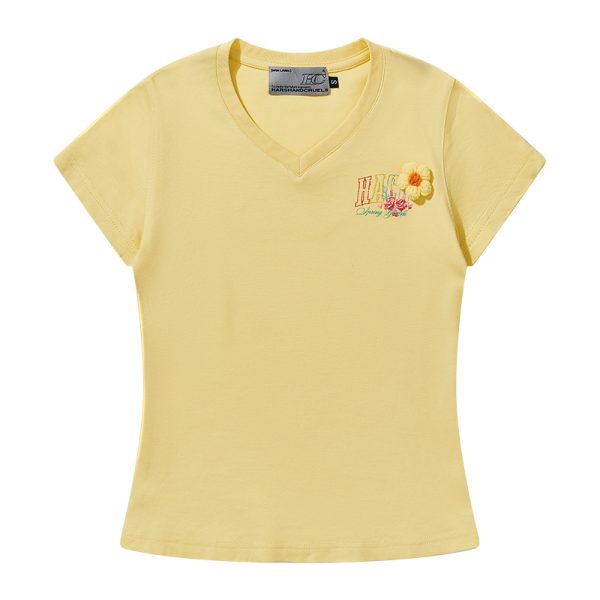 Hand-Drawn 3D Yarn Flower Elastic Slim-Fit V-Neck Short Sleeve T-Shirt for Women - Trendy Floral Design, Perfect for Everyday Wear