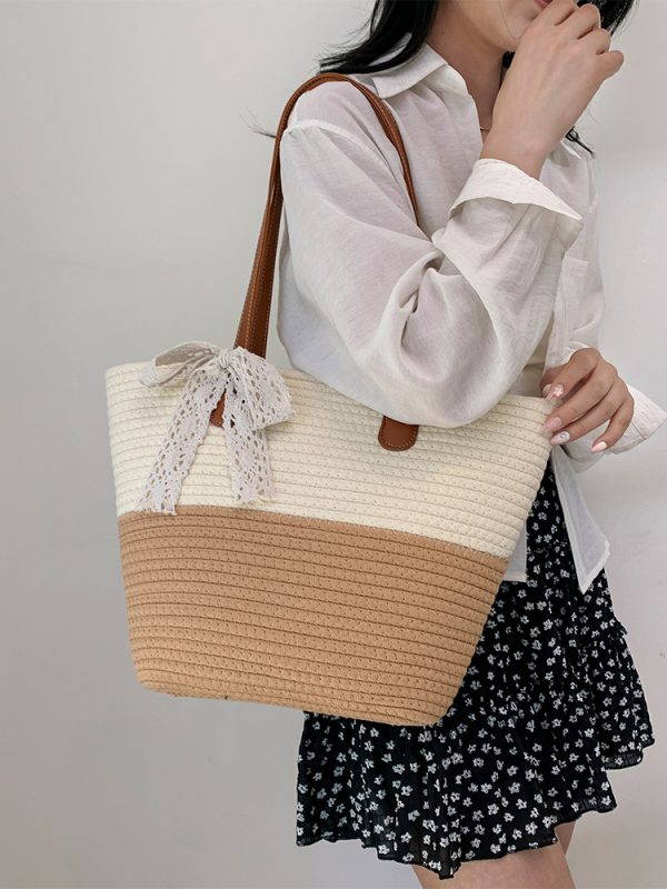 Handwoven Women's Summer Beach Tote Bag - Trendy Shoulder Bag with Large Capacity for Commuter Style