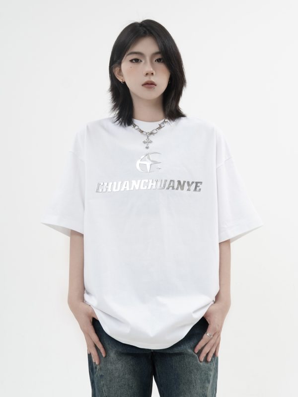 Heavyweight American Street Style Short Sleeve T-Shirt for Men & Women, Loose Fit with Small Collar, Trendy 90s Inspired Fashion.