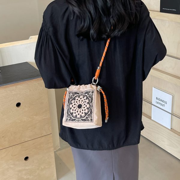High-End Embroidered Canvas Bucket Bag for Women - Summer 2025 Drawstring Crossbody Phone Bag, Casual Style